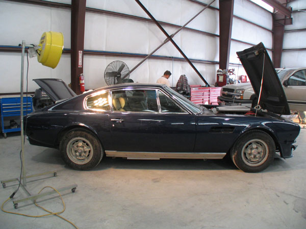  1976 Aston Martin V8 Serie III 5 Speed ZF Manual Transmission AMV8 