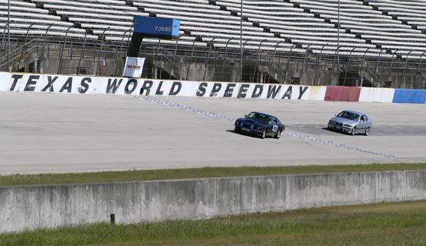  The Driver's Edge - Texas World Speedway - 2003 07 - track days Aston Martin V8 