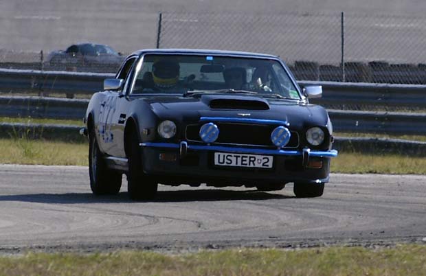  The Driver's Edge - Texas World Speedway - 2003 07 - track days Aston Martin V8 