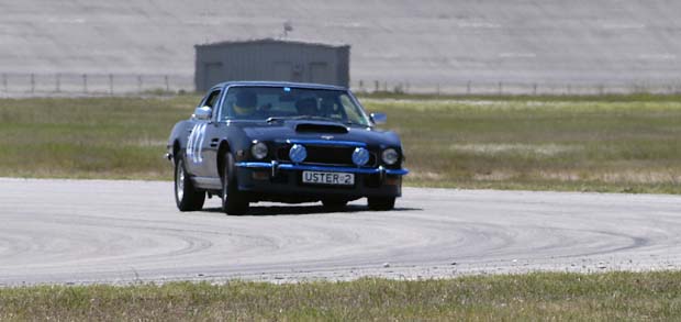  The Driver's Edge - Texas World Speedway - 2003 07 - track days Aston Martin V8 