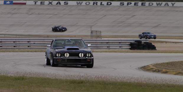  The Driver's Edge - Texas World Speedway - 2003 11 - track days Aston Martin V8 